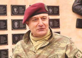15 Temmuz gecesi  ‘Karargâha dön’ denilen Zekai Aksakallı, ‘Karımı teskin ediyorum, evdeyim’ cevabını vermiş