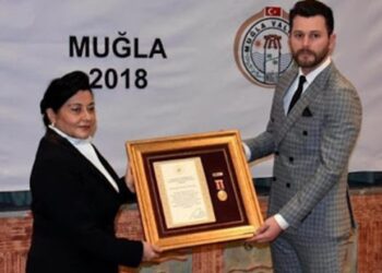 15 Temmuz’da madalya almıştı; çete üyeliğinden tutuklandı