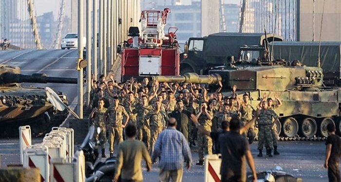AB ve ABD 15 Temmuz’un bütün ayrıntılarını biliyor, AKP’ye şantaj yapıyor