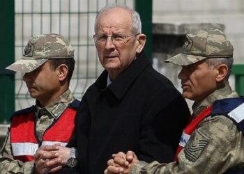Adem Huduti’ye de mi ‘köpürtülen delillerden’ ceza verildi?