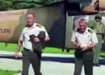 Akar’ı Başbakanlığa götüren pilot Albay: Akar bana ‘erken davrandık, rezil olduk’ dedi…