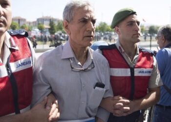 Akın Öztürk: 15 Temmuz’da Hulusi Akar’ın verdiği emirlerin hepsine ‘baş üstüne’ dendi