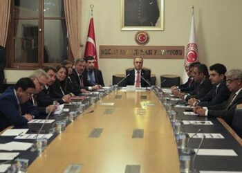 AKP, Darbe Araştırma Raporu’nu bu yüzden açıklamamış: ‘Hizmet Hareketi lehine AİHM’de delil olur’