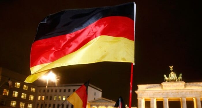 Almanya’ya 262 diplomat ve askeri personel iltica başvurusu yaptı