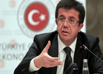 Avusturya, Nihat Zeybekci’nin ülkeye girişine izin vermedi