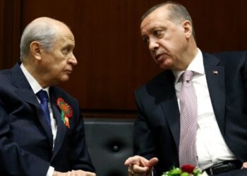 Başkanlığa desteğin sırrı: Bahçeli 15 Temmuz gecesi askere direnmeyin mesajı verdi!