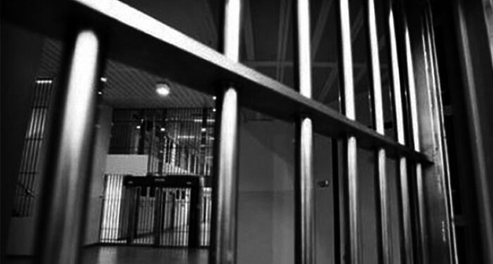 Cezaevinde sesli Kur’an-ı Kerim okumak yasaklandı, mushaflar toplandı