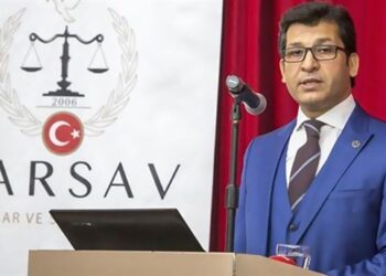 Eski YARSAV Başkanı Murat Arslan gözaltına alındı