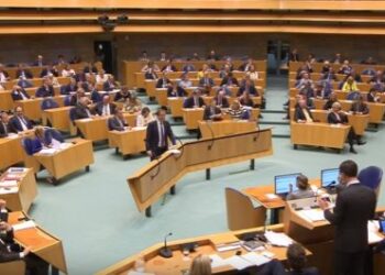 Hollanda Meclisi: Türkiye’ye AB yardımları durdurulsun
