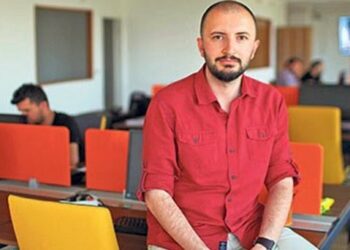 Kapatılan Nokta Dergisi’nin Genel Yayın Yönetmeni Güven: “Darbe başarılı olsa da olmasa da tutuklanacaktık”