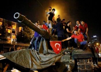 15 Temmuz’da ‘5 tankı durduran kahraman’ çakma çıktı!