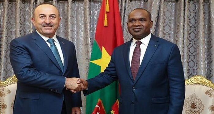 Kontrollü, planlı darbeyi en iyi Burkina Faso anlamış!