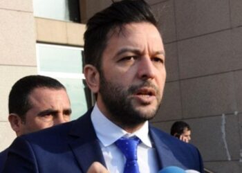 Nihat Doğan kendini böyle savundu: “15 Temmuz’da, 17-25 Aralık’ta milletin yanında durduğumuz için saldırıyorlar”