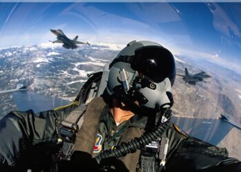 Pilotlarını ordudan atan ve savunmasız kalan Türkiye’ye ABD’den teklif: Gönderin eğitelim