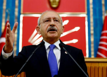 Şehit yakınları için toplanan parayı sordu: 309 milyon lira nerede?