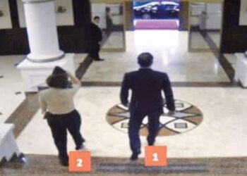 Selvi’den son güncellemeler: Telefonu arabadan bırakan Fidan, endişe taşımadan Erdoğan’ı Genelkurmay’dan aramış!