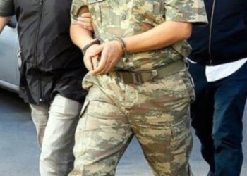 TSK’ya 23 ilde operasyon: 34 askere gözaltı kararı