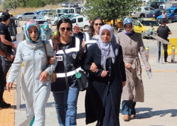 Türkiye’de son 24 saat: Kadın, yaşlı, gebe, polis, öğretmen, asker 244 gözaltı!
