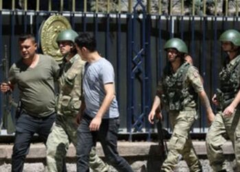 Üstçavuş Kılıç: “İşkenceden iki ay oturamadım”