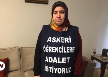 Askeri okul öğrencilerinin dosyaları incelenecek