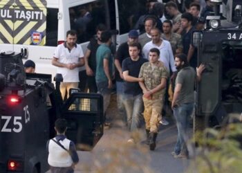 Muhalefet, 15 Temmuz’la ilgili gerçeklerin ortaya çıkmasını istemiyor mu?