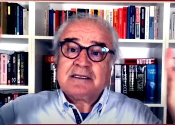 Gazeteci Memduh Bayraktaroğlu: 15 Temmuz’a tiyatro demiyorum çünkü tiyatroya hakaret olur