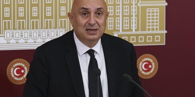 CHP’li Engin Özkoç: Bu darbe kalkışması bizzat Recep Tayyip Erdoğan’ın görevlendirdiği generallerin yaptığı bir darbe kalkışmasıdır