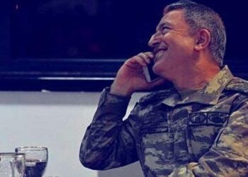 ”Hulusi Akar niye burada, hapiste değil? Çünkü tutuklansa, bu f… darbesi olmazdı”