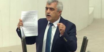 Meclis Başkanı Numan Kurtulmuş’a 15 Temmuz raporunun akıbetini sordu