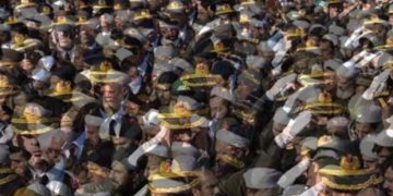 Bazı tarikat ve dini grupların ifşaları: Dikkatli olun, arada kaynamayın